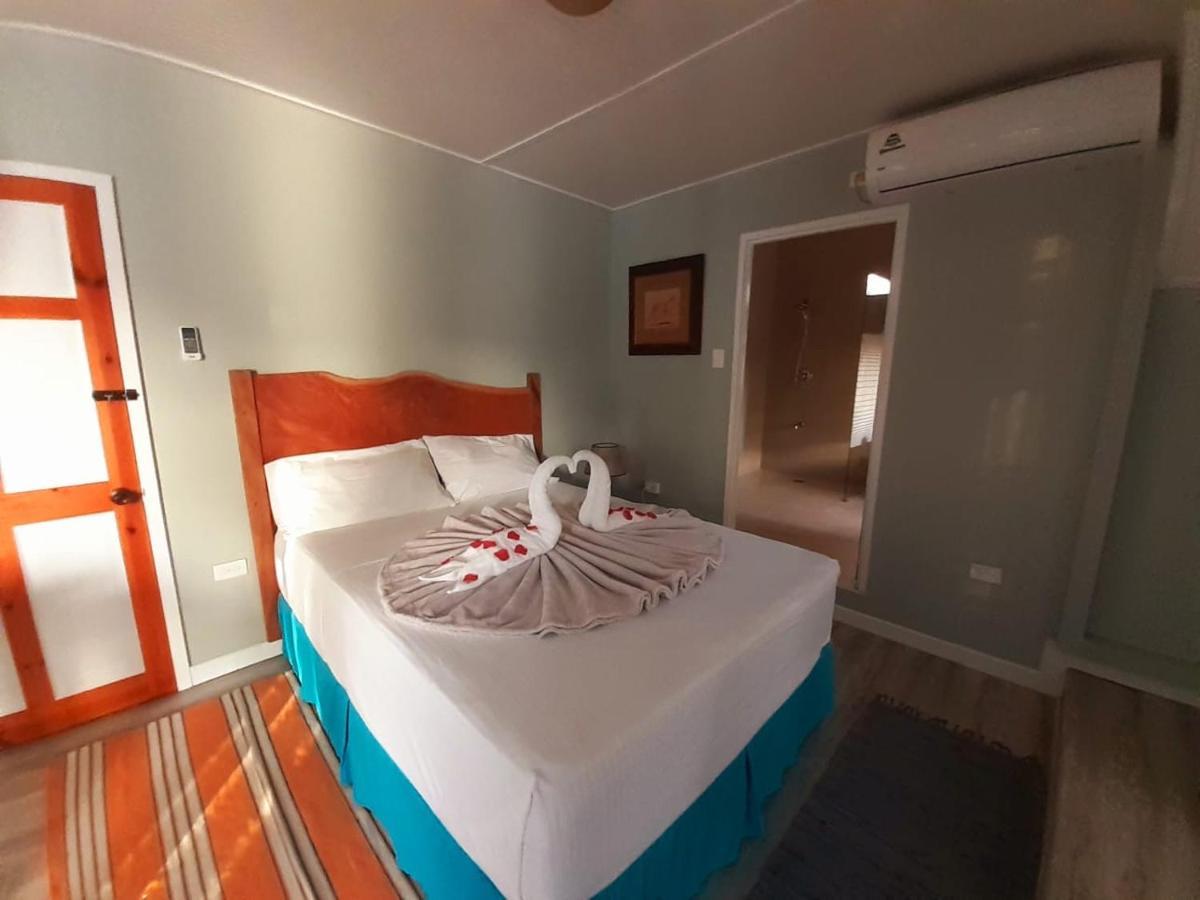Castara Inn Exteriör bild